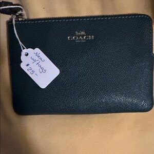 NWT Coach Teal Pebbled Leather Zip Wristlet with Gold Logo bluegreen